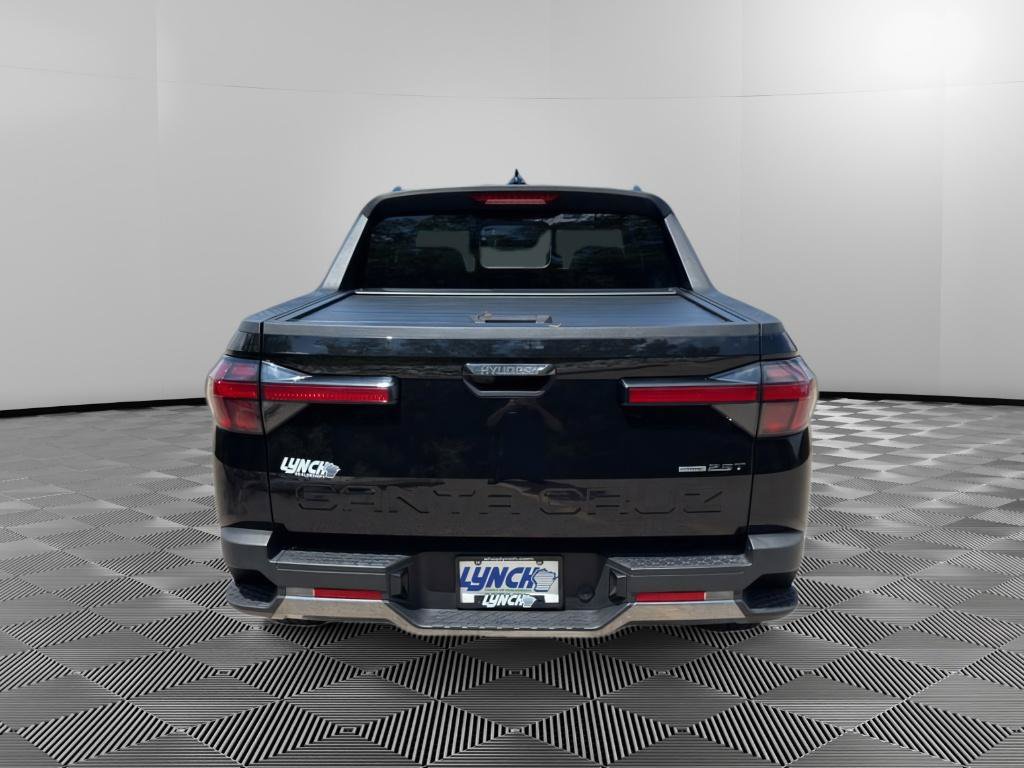 Used 2022 Hyundai Santa Cruz Limited AWD/4WD image 3