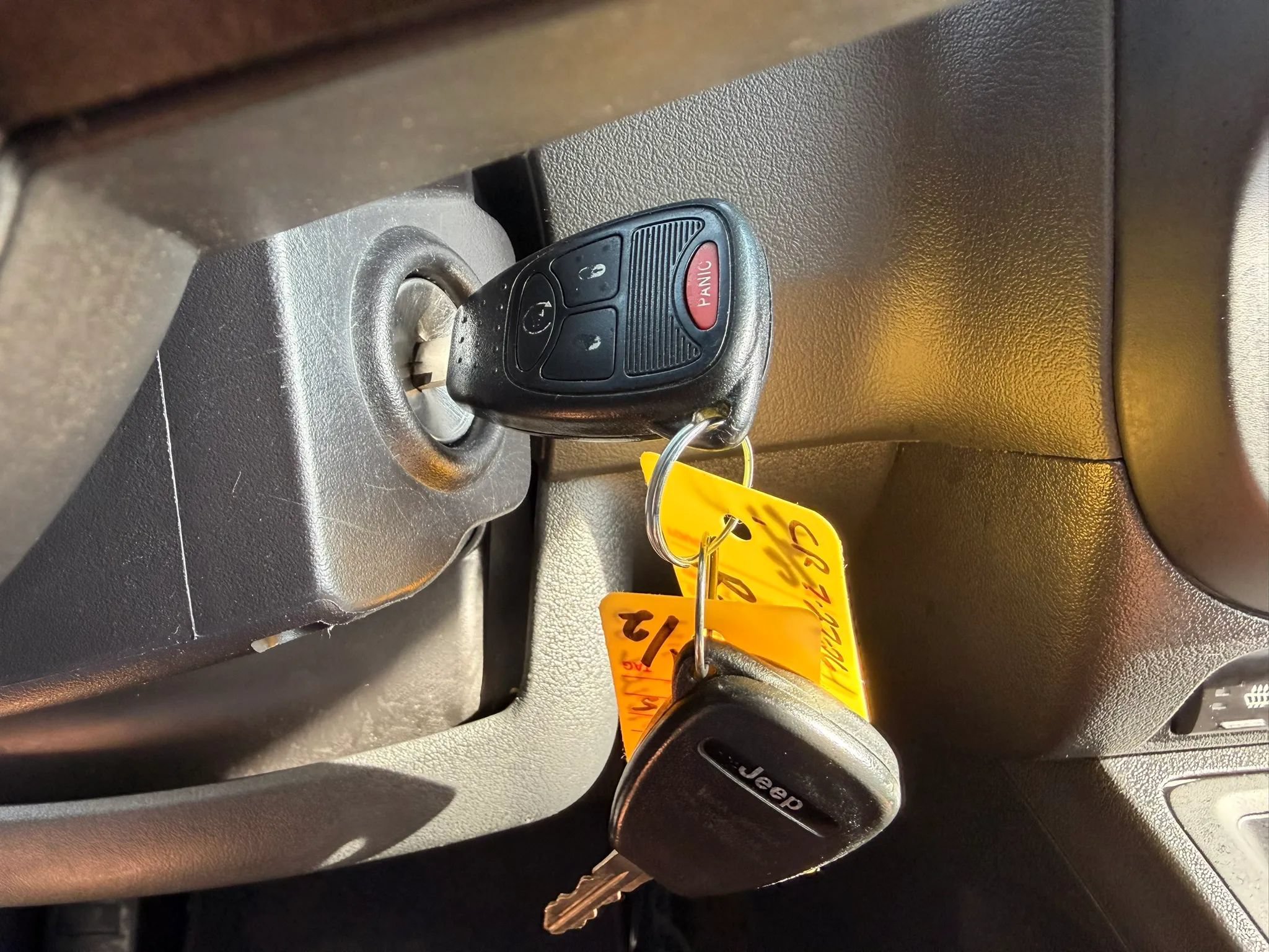 Used 2015 Jeep Patriot High Altitude AWD/4WD image 35