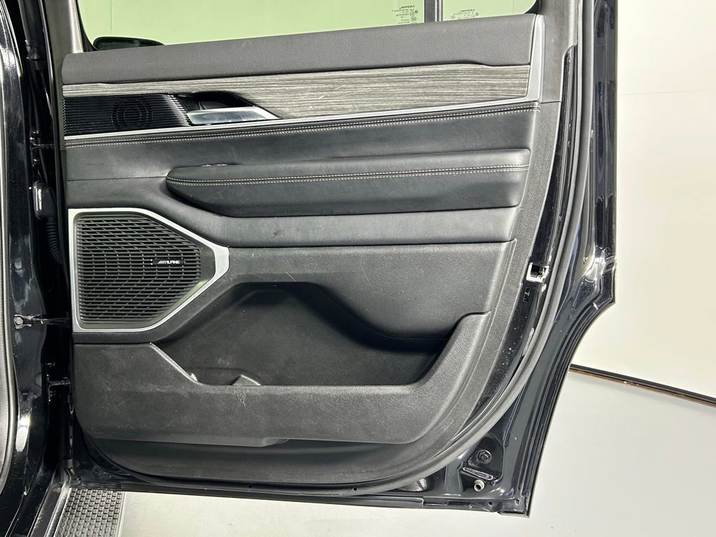 Used 2022 Jeep Wagoneer Series II image 12