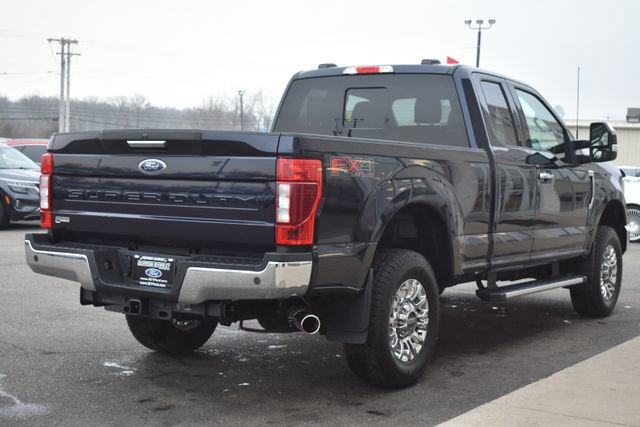 Used 2022 Ford F250 XLT w/ XLT Premium Package image 6