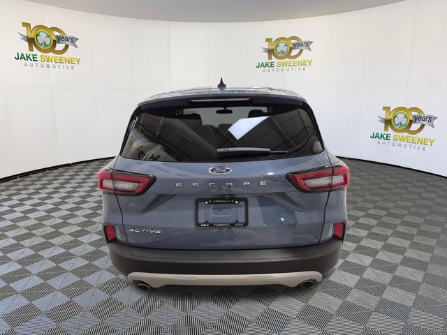 Used 2024 Ford Escape Active w/ Cold Weather Package FWD image 9