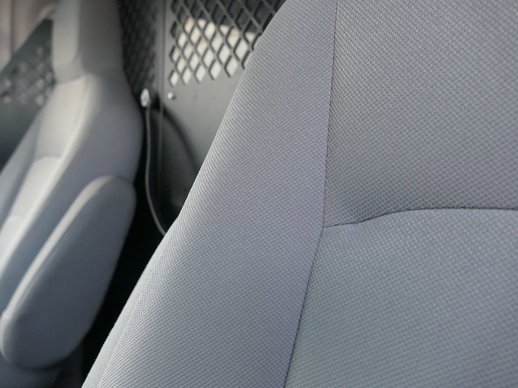 Used 2013 Ford E-150 and Econoline 150 Commercial image 13