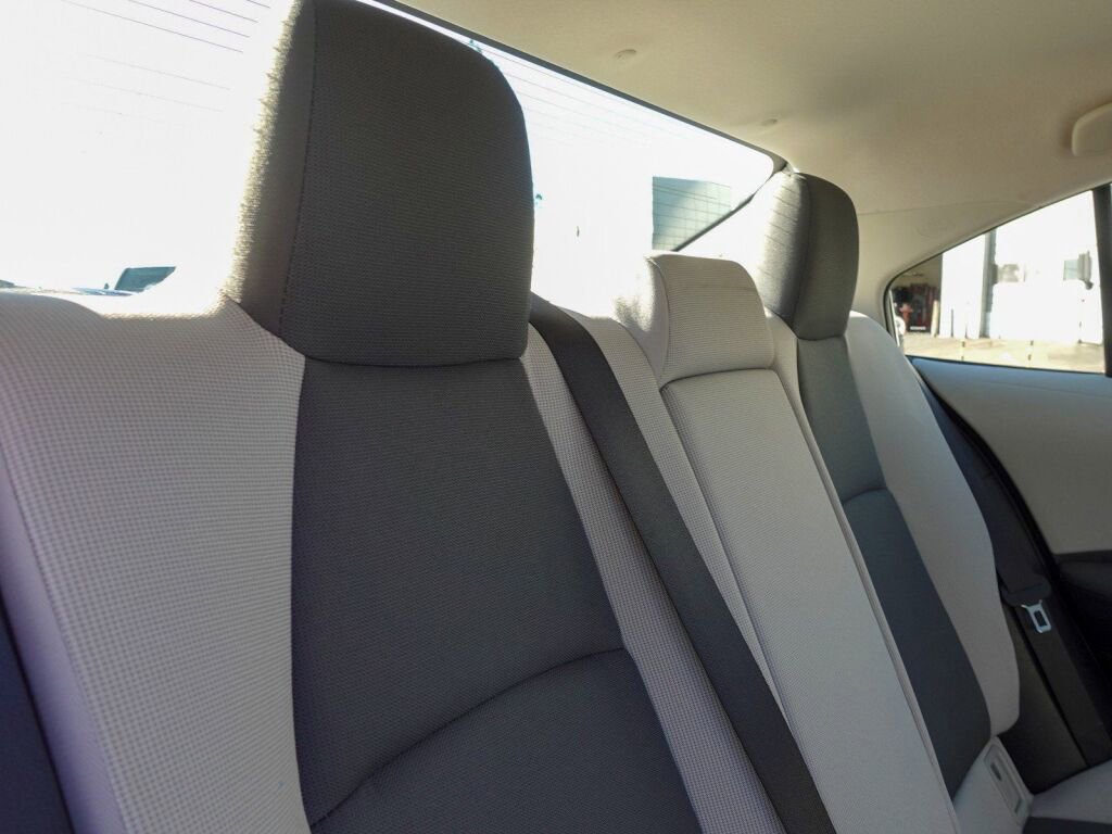 Certified 2023 Toyota Corolla LE image 14