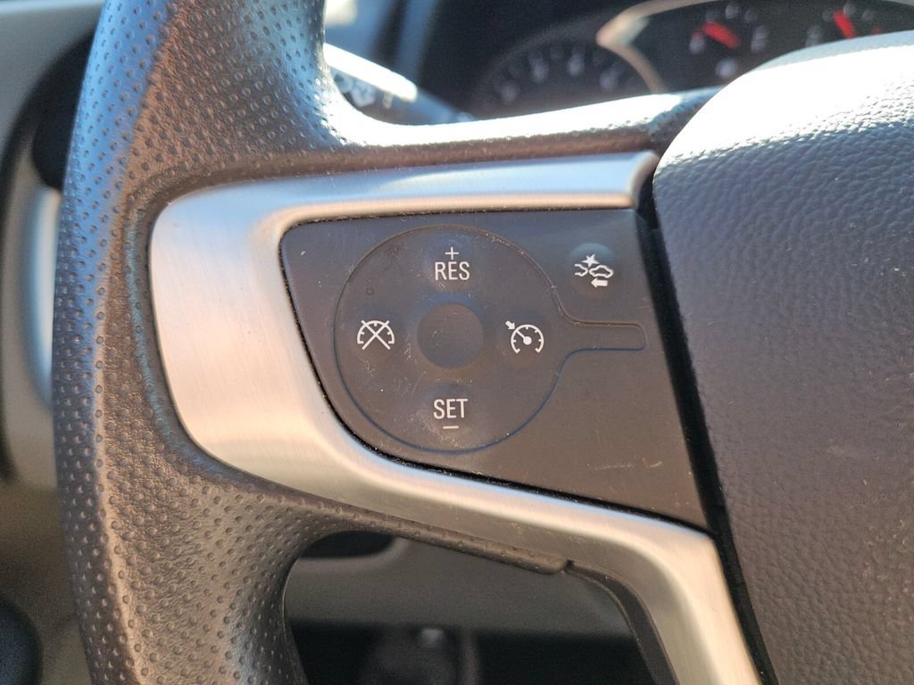 Used 2024 GMC Terrain SLE w/ Driver Convenience Package FWD image 21