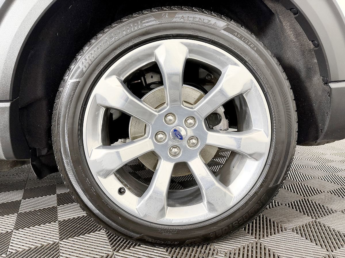 Used 2020 Ford Explorer Platinum w/ Premium Technology Package AWD/4WD image 27