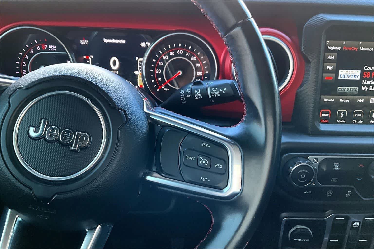 Used 2018 Jeep Wrangler Unlimited Rubicon AWD/4WD image 26