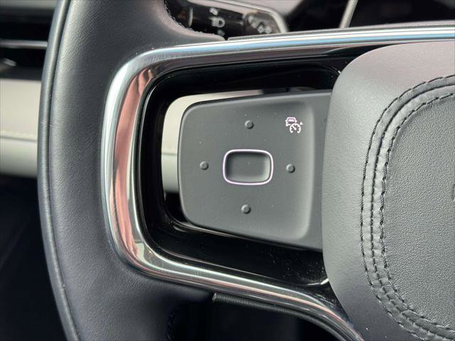 Used 2024 Lincoln Nautilus Premier w/ Equipment Group 102A image 22