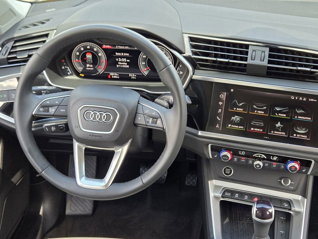 Certified 2024 Audi Q3 2.0T Premium Plus AWD/4WD image 35