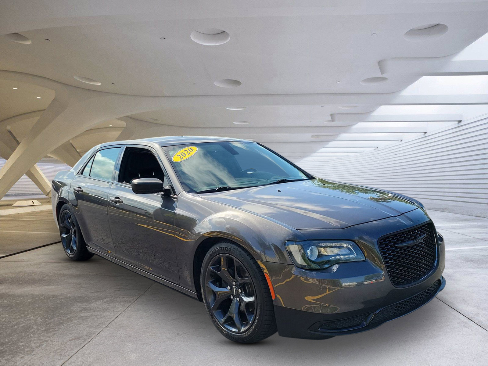 Used 2020 Chrysler 300 Touring w/ Sport Appearance Package RWD video 1