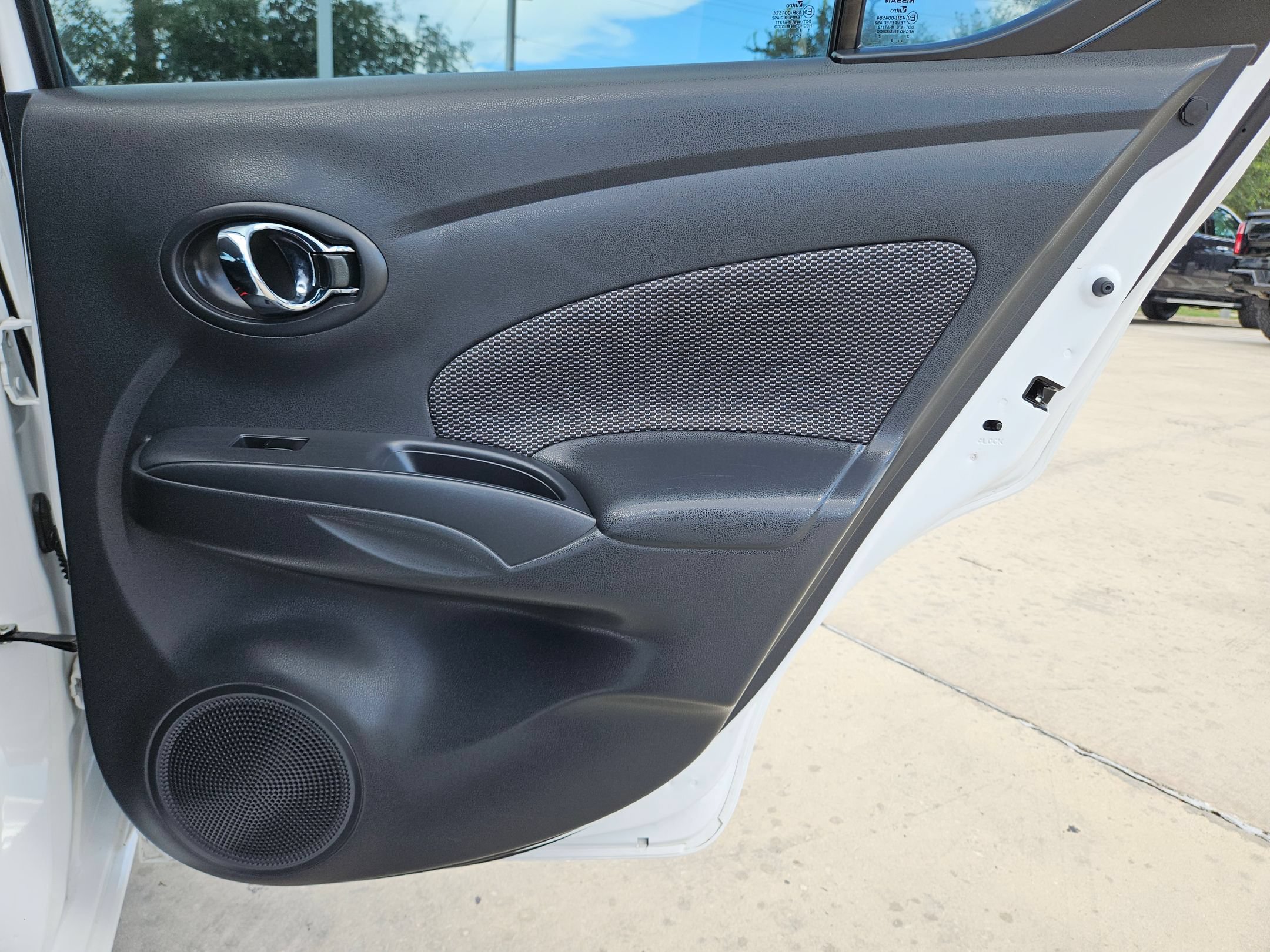 Used 2019 Nissan Versa SV FWD image 27