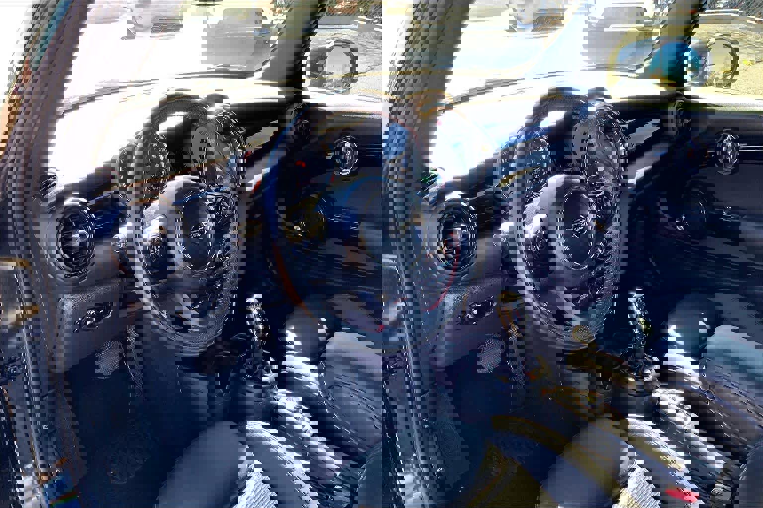 Used 2021 MINI Cooper S image 16