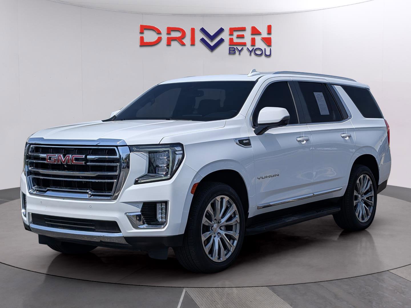 Used 2022 GMC Yukon SLT w/ SLT Premium Package RWD image 1