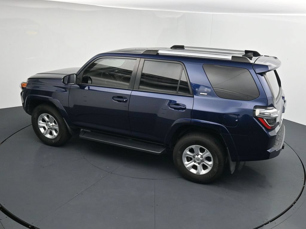 Used 2020 Toyota 4Runner SR5 Premium w/ Moonroof Package AWD/4WD image 28