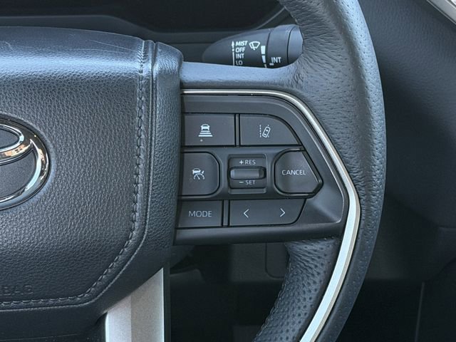 Used 2025 Toyota Tundra Limited image 16
