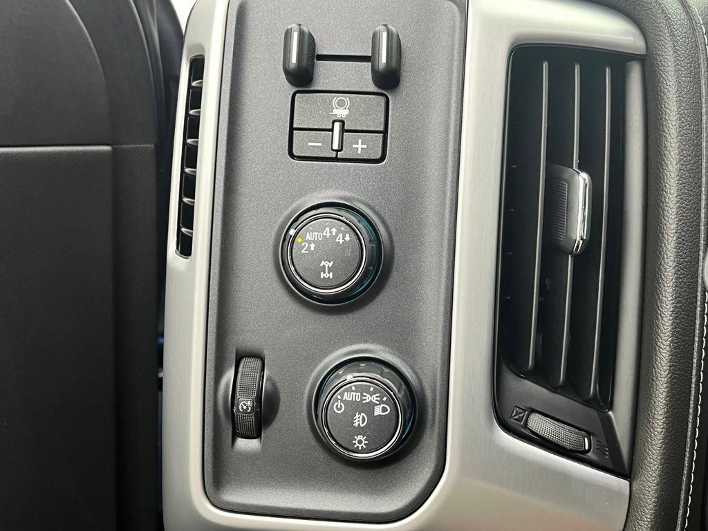 Used 2019 GMC Sierra 1500 SLE w/ SLE Value Package AWD/4WD image 24