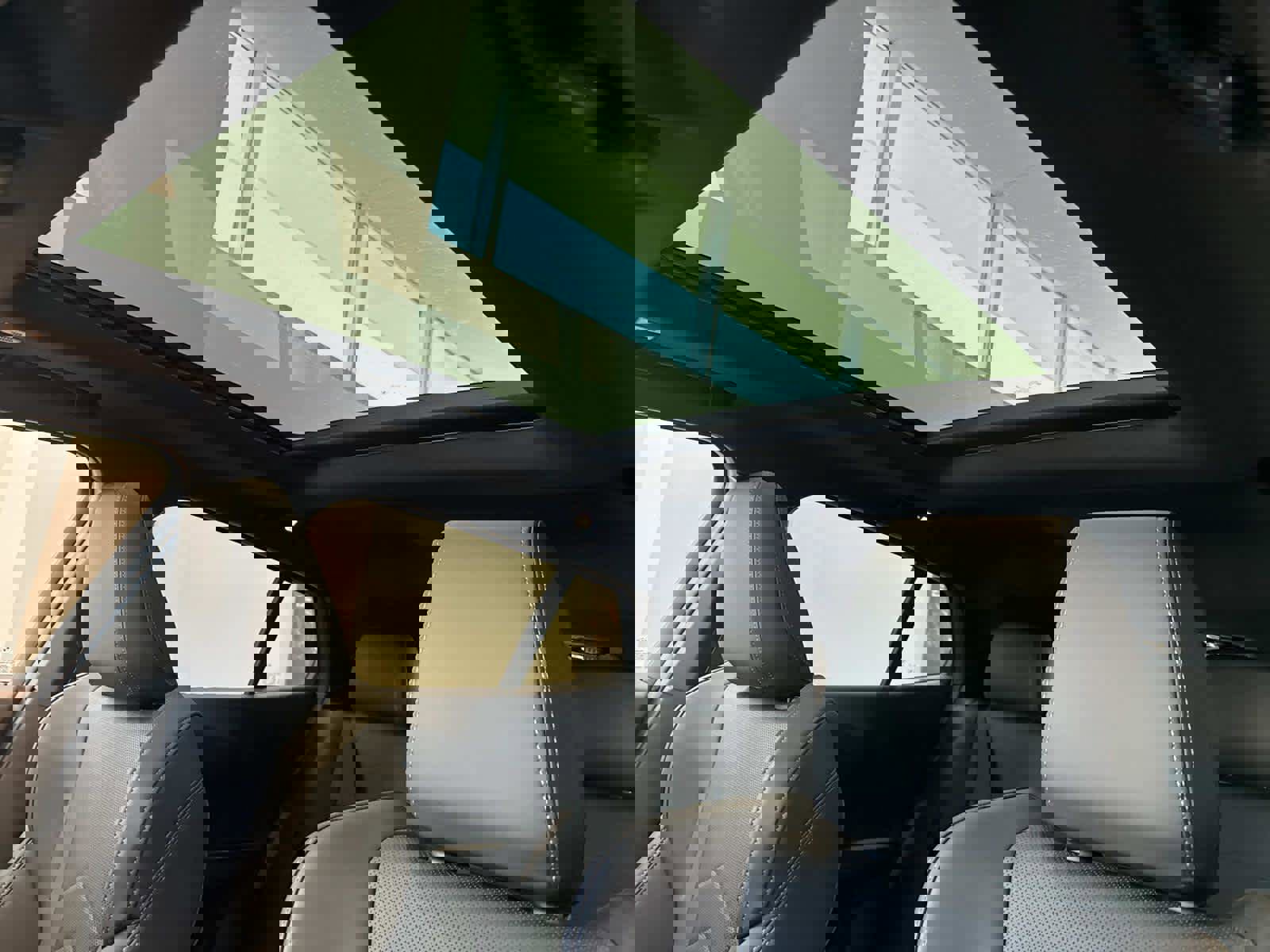 New 2026 BMW X2 xDrive28i w/ Technology Package image 4