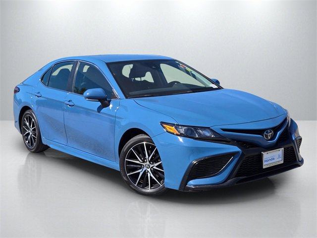 Used 2023 Toyota Camry SE
