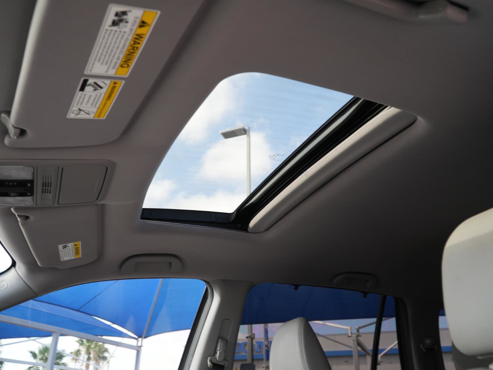 Used 2022 Honda Pilot EX-L image 17