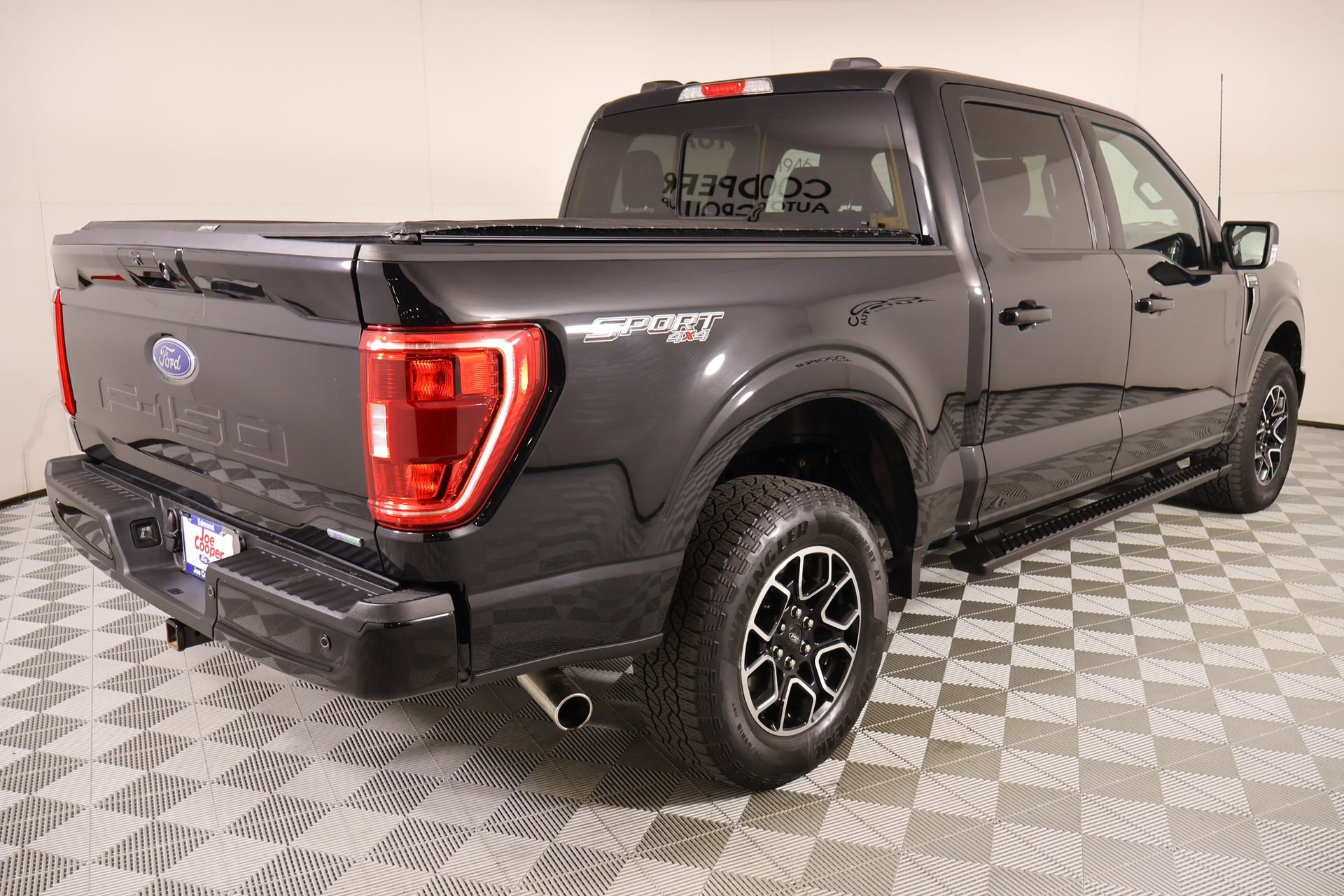 Used 2023 Ford F150 XLT w/ Equipment Group 302A High image 22