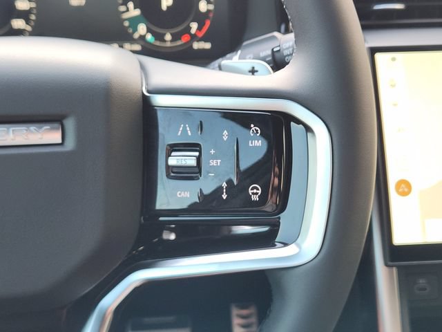 New 2026 Land Rover Discovery Sport Landmark AWD/4WD image 30
