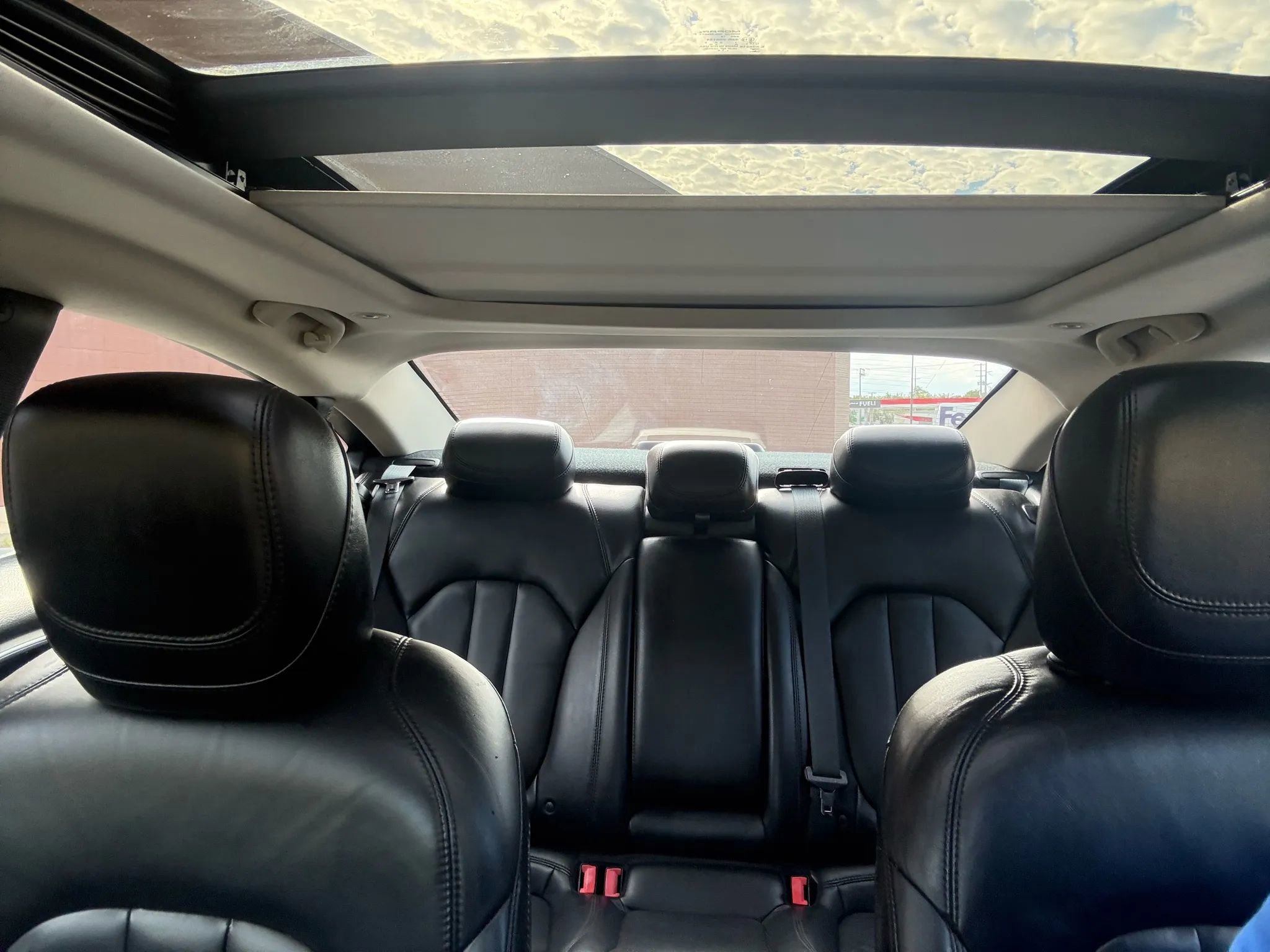 Used 2015 Chrysler 200 C image 18