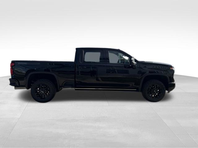 Certified 2026 Chevrolet Silverado 3500 LTZ w/ LTZ Plus Package AWD/4WD image 8