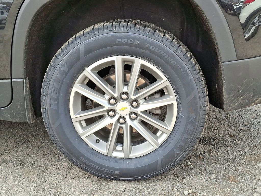 Certified 2023 Chevrolet Traverse LT image 32