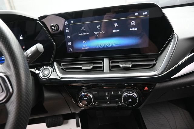 Used 2025 Chevrolet Trax RS FWD image 10