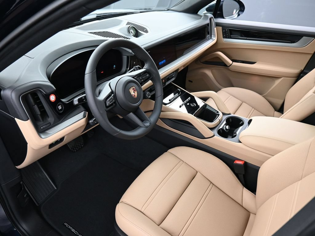 New 2026 Porsche Cayenne E-Hybrid Coupe AWD/4WD image 4