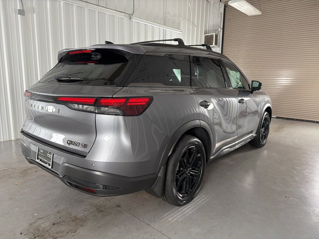 New 2026 INFINITI QX60 Sport image 8