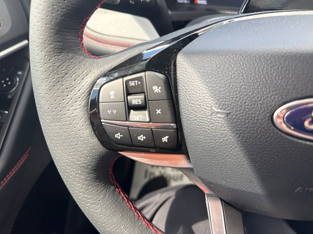 Used 2025 Ford Explorer ST-Line w/ Premium Package AWD/4WD image 45