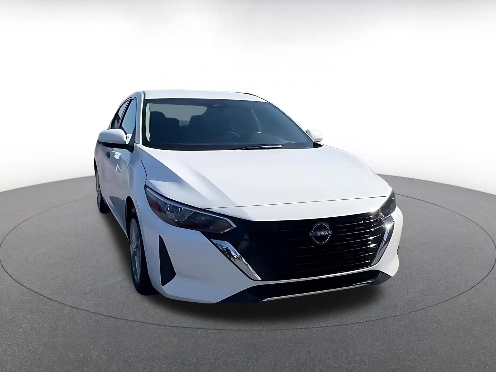 Used 2025 Nissan Sentra S FWD image 3