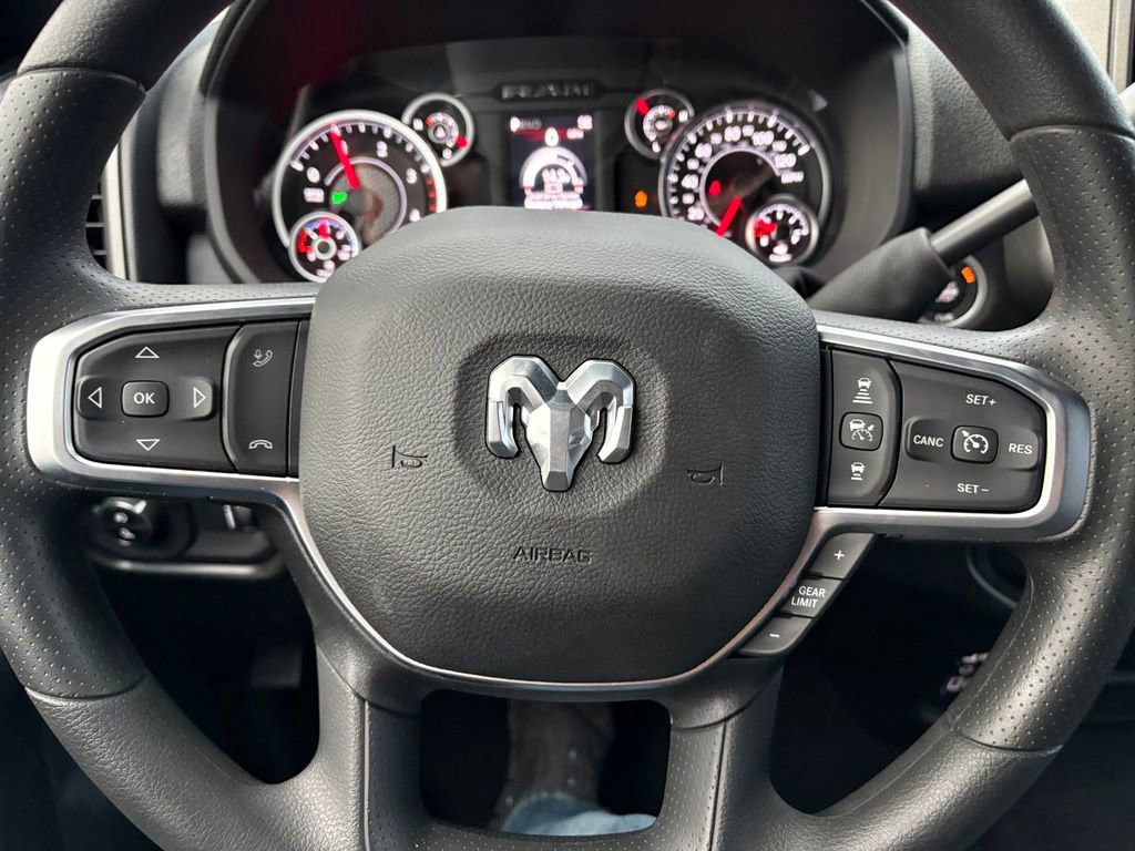 New 2026 RAM 3500 Tradesman AWD/4WD image 18