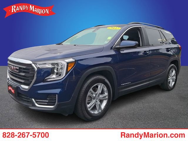 Used 2022 GMC Terrain SLE w/ Driver Convenience Package