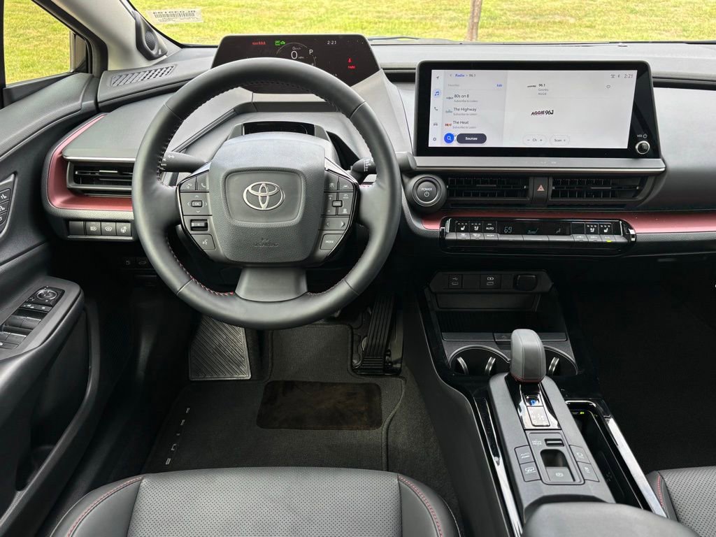 Used 2024 Toyota Prius Prime Premium w/ Advanced Technology Package image 9