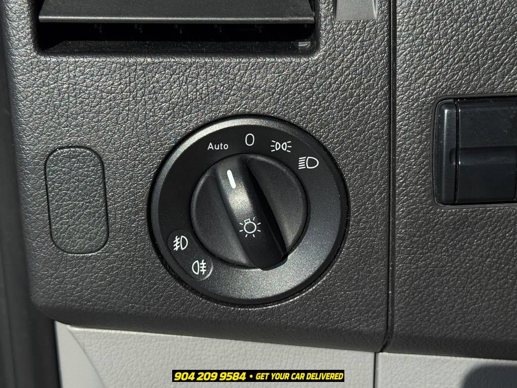 Used 2018 Mercedes-Benz Sprinter 2500 image 16