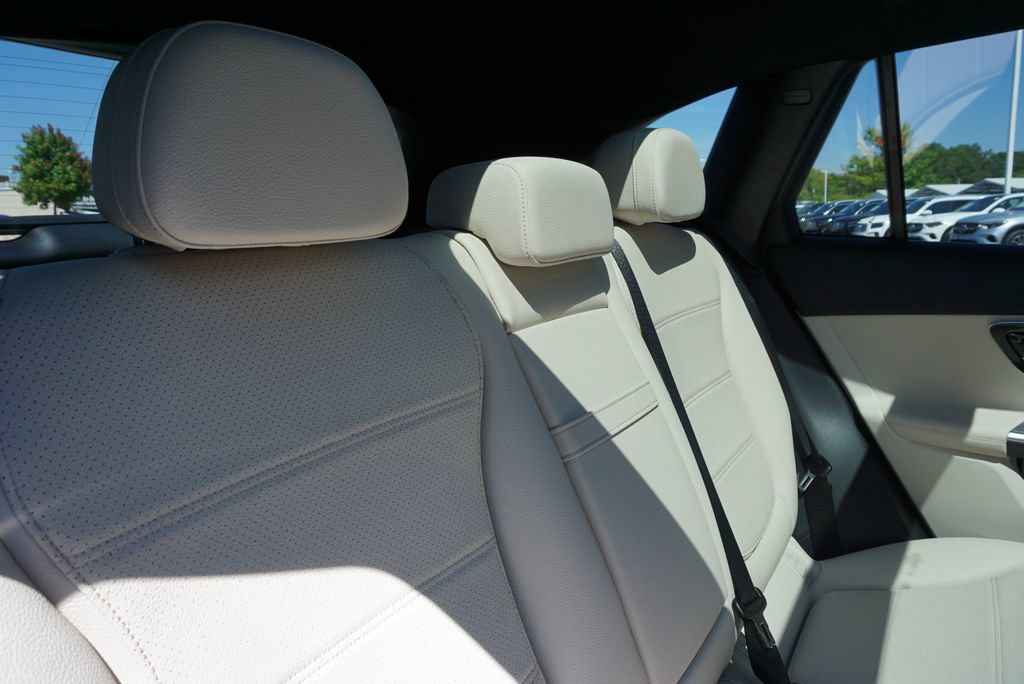 Certified 2026 Mercedes-Benz GLC 300 image 59