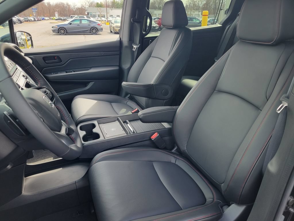 New 2026 Honda Odyssey Sport-L image 14