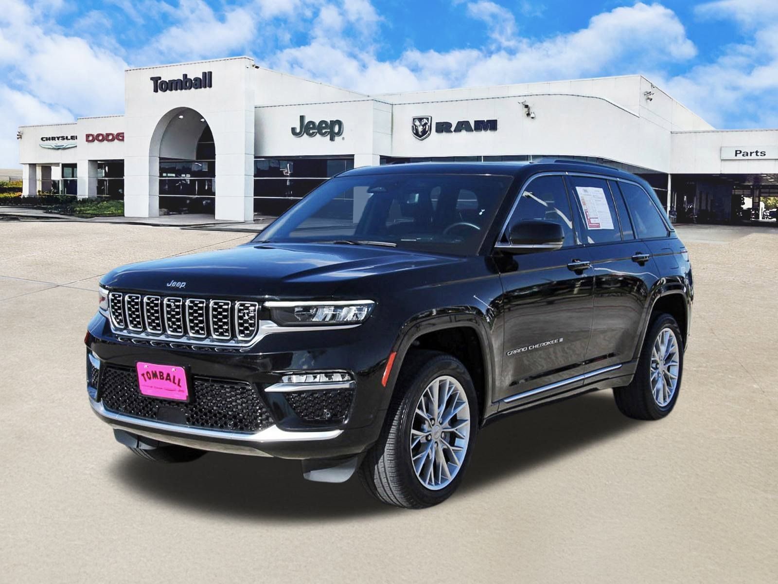Used 2023 Jeep Grand Cherokee Summit w/ Adv Protech Group IV image 3