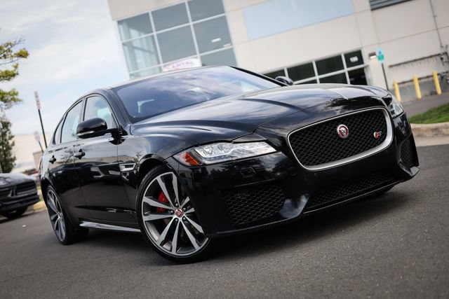 Used 2018 Jaguar XF S AWD/4WD image 5