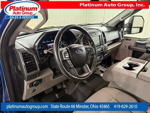 Used 2017 Ford F150 XLT w/ Equipment Group 302A Luxury AWD/4WD image 13