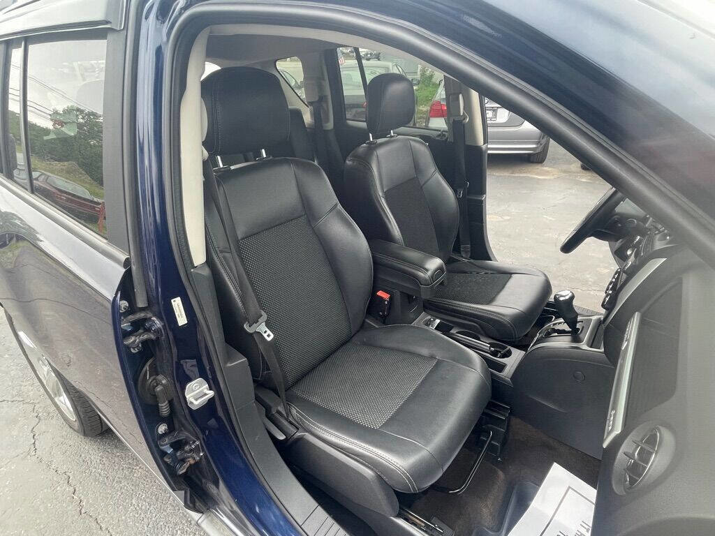 Used 2016 Jeep Compass Latitude image 28