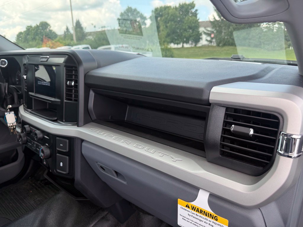 New 2026 Ford F550 4x4 Regular Cab Super Duty image 61