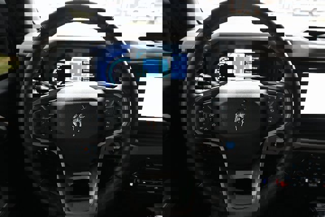 Used 2023 Ford Bronco Wildtrak image 43