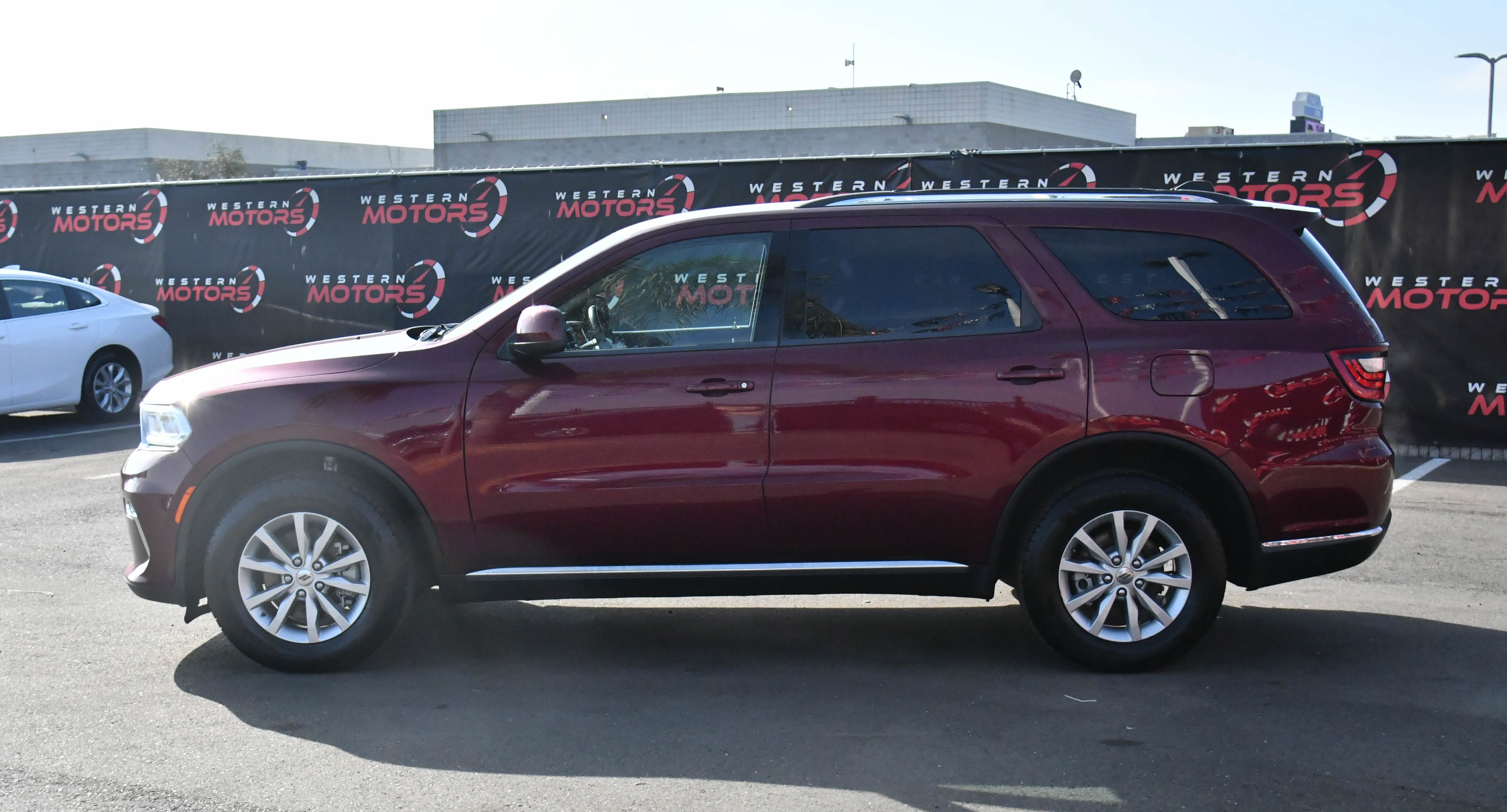 Used 2022 Dodge Durango SXT image 4