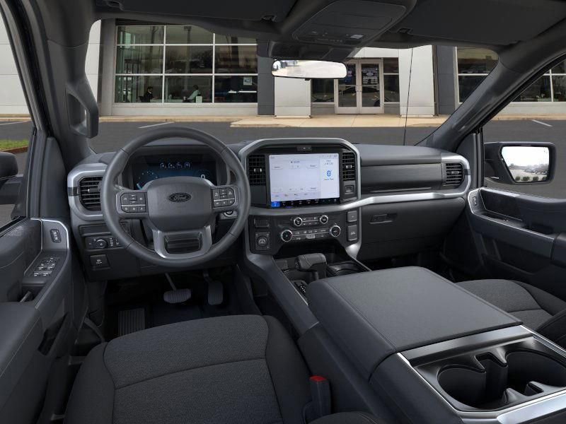 New 2026 Ford F150 XLT w/ XLT Black Appearance Package image 9