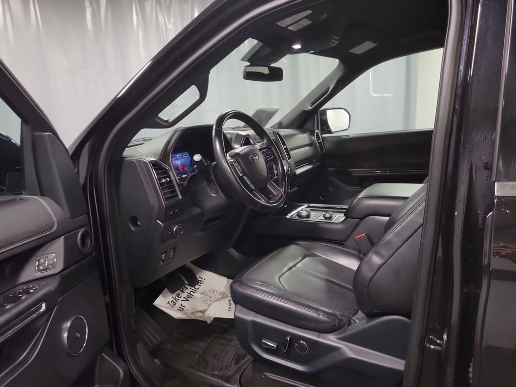 Used 2021 Ford Expedition Limited image 12