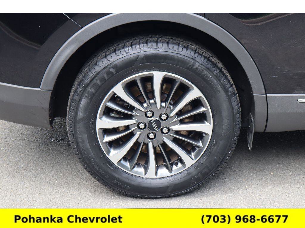 Used 2023 Lincoln Nautilus Reserve image 29