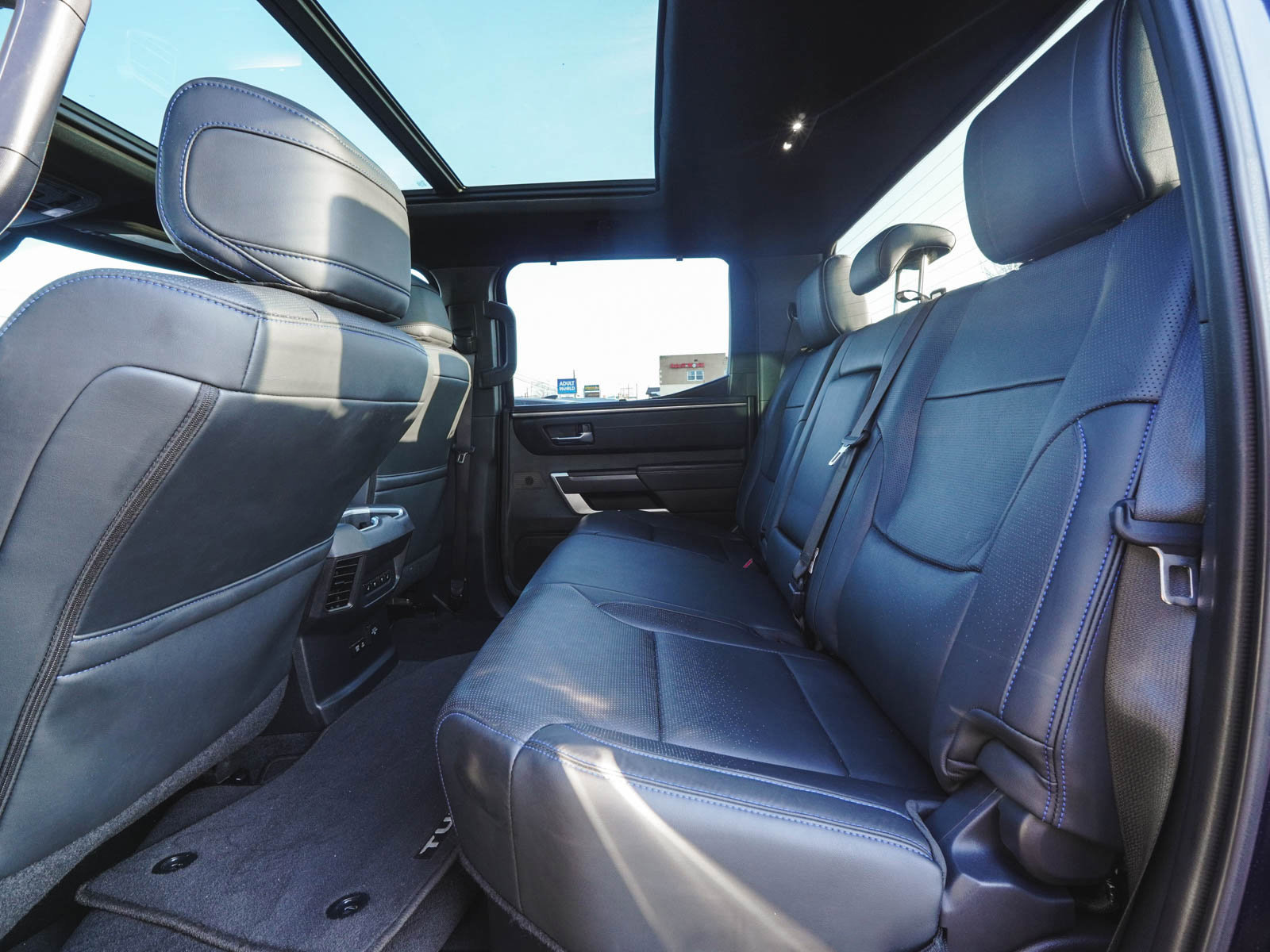 Used 2024 Toyota Tundra Platinum image 29