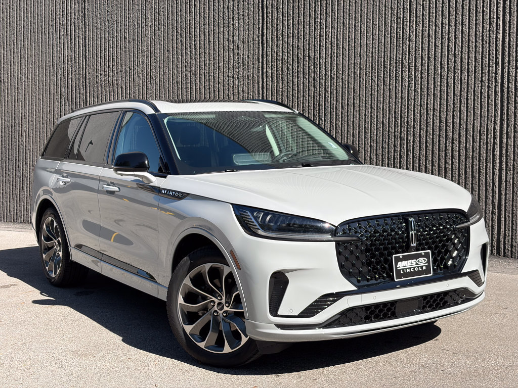 New 2027 Lincoln Aviator AWD w/ Jet Appearance Package image 9